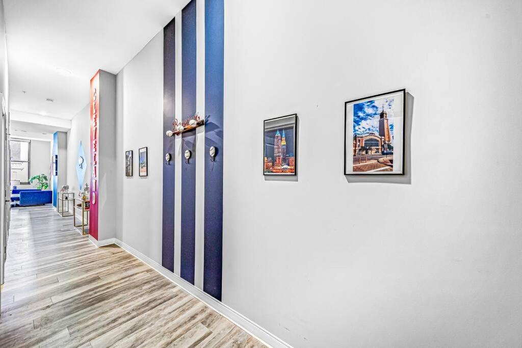2Br Unit In The Heart Of Dt With View Of Playhouse Square, Pool & Gym Access- 305 Leilighet Cleveland Eksteriør bilde
